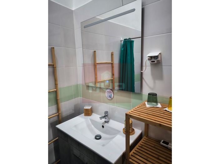 Image No.17-2 Bed House for sale