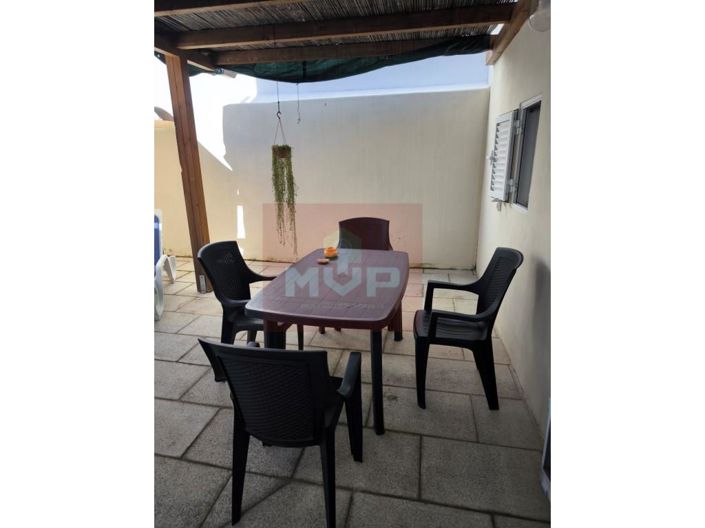 Image No.25-2 Bed House for sale