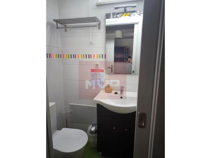 Image No.5-2 Bed House for sale