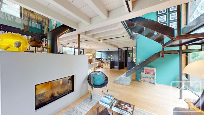 Image No.11-4 Bed Property for sale