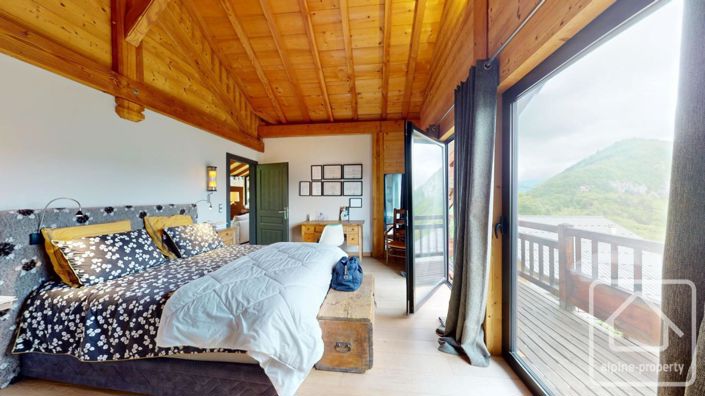 Image No.29-4 Bed Property for sale