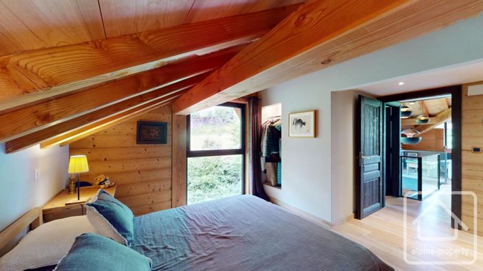 Image No.32-4 Bed Property for sale