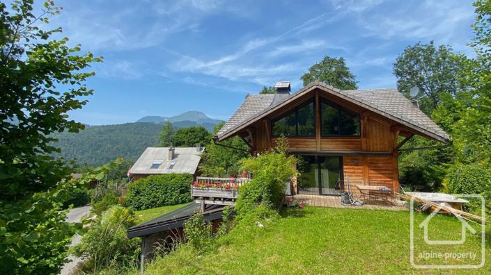 Image No.43-4 Bed Property for sale