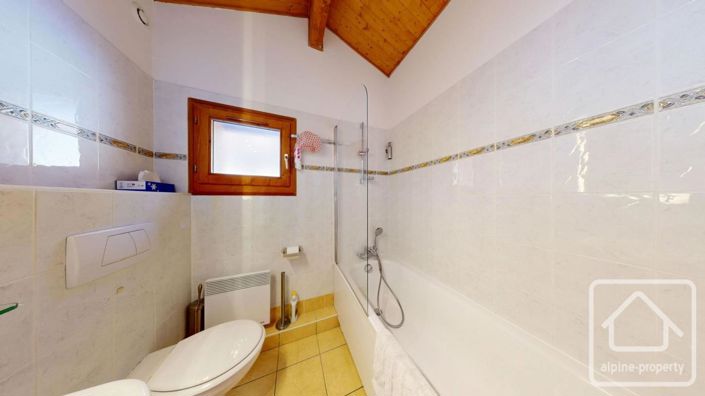 Image No.18-Propriété de 3 chambres à vendre à Chatel