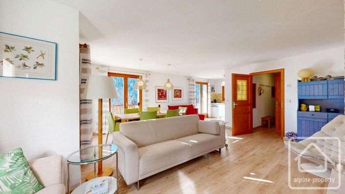 Image No.4-Propriété de 3 chambres à vendre à Chatel