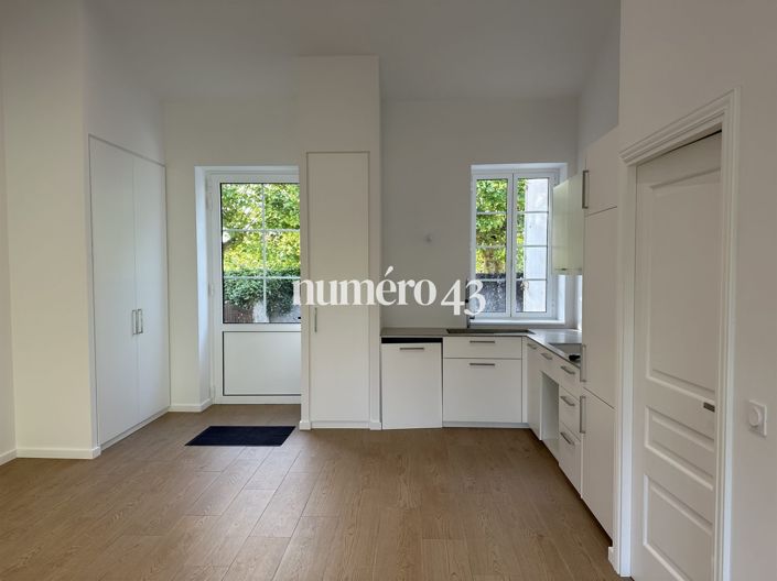 Image No.2-Propriété de 2 chambres à vendre à Talais