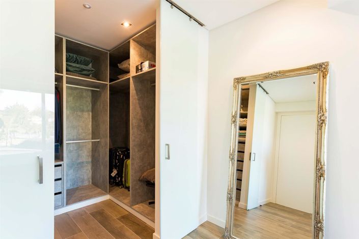 Image No.23-4 Bed House for sale