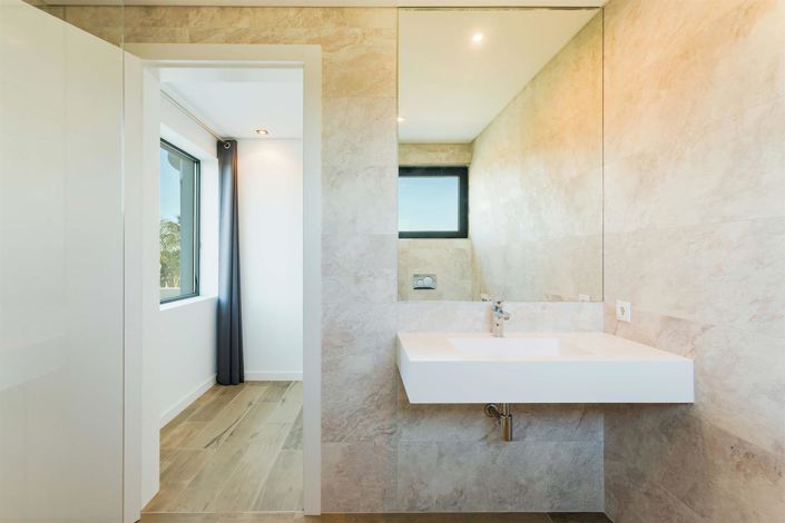 Image No.32-4 Bed House for sale