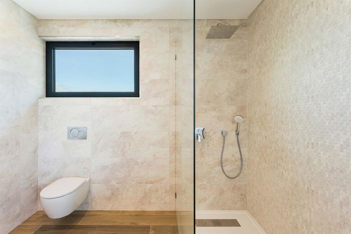 Image No.33-4 Bed House for sale