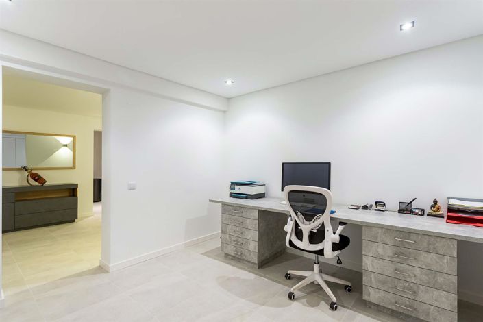 Image No.39-4 Bed House for sale