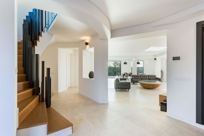 Image No.4-4 Bed House for sale