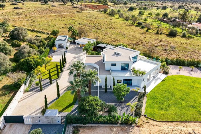 Image No.48-4 Bed House for sale