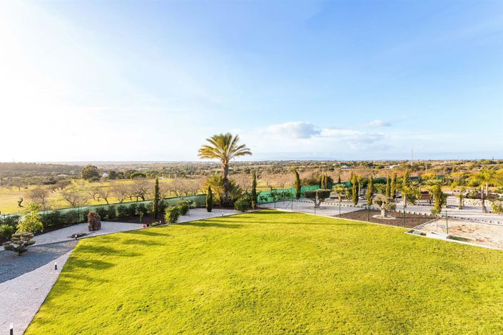 Image No.9-4 Bed House for sale