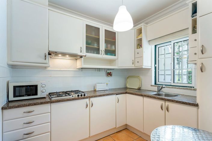 Image No.16-2 Bed House for sale