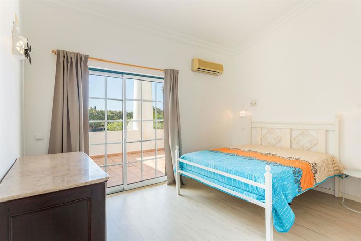 Image No.17-2 Bed House for sale