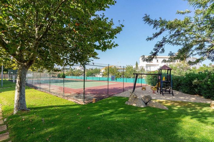 Image No.30-2 Bed House for sale