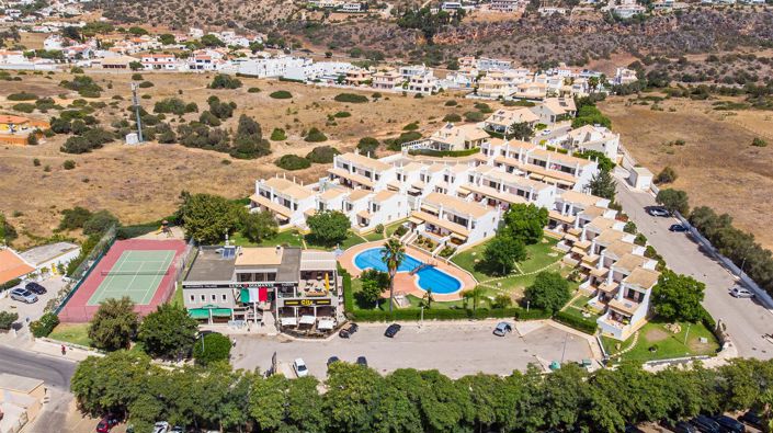 Image No.31-2 Bed House for sale