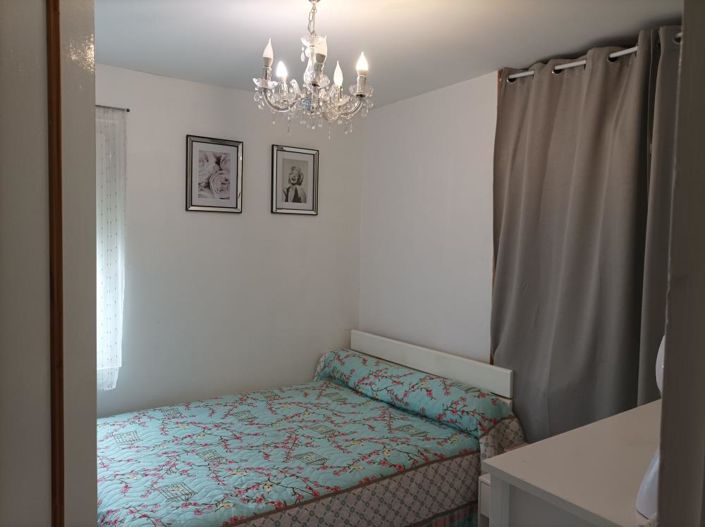 Image No.7-3 Bed House for sale