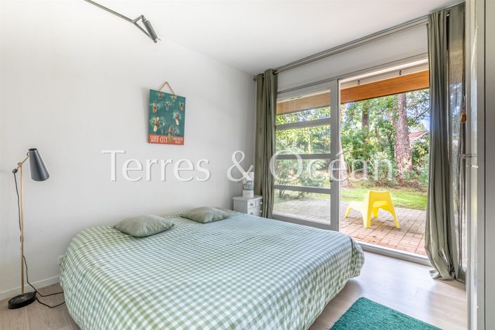 Image No.23-4 Bed House for sale