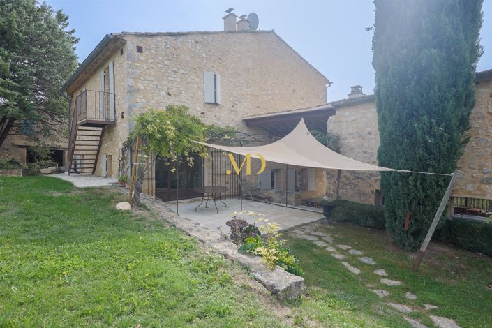 Image No.16-6 Bed House for sale