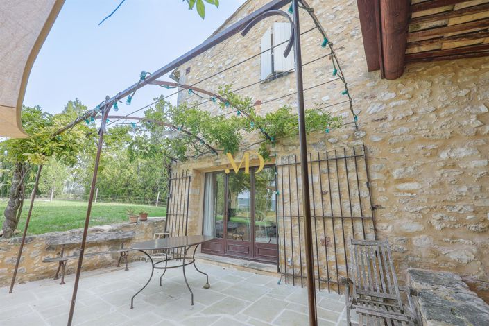 Image No.21-6 Bed House for sale