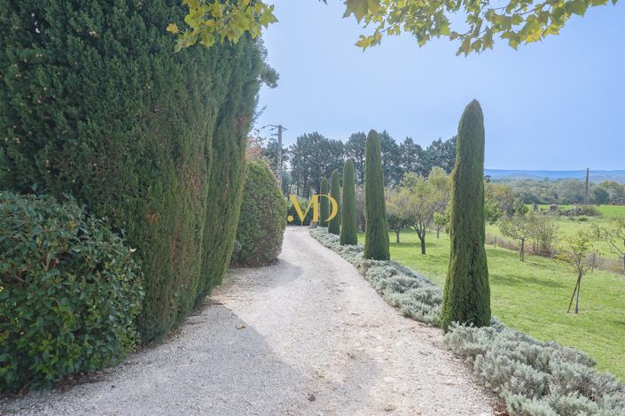 Image No.23-6 Bed House for sale