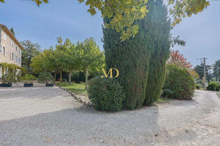 Image No.24-6 Bed House for sale