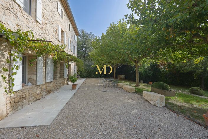 Image No.3-6 Bed House for sale