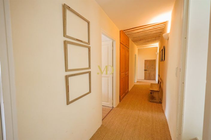 Image No.43-6 Bed House for sale
