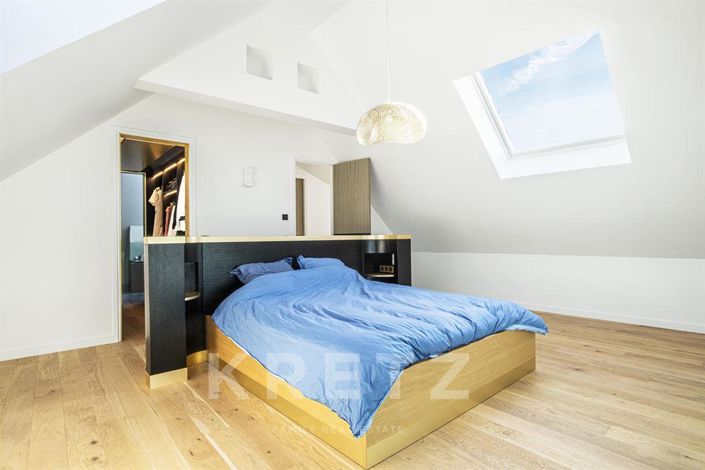 Image No.13-5 Bed House for sale