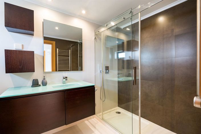 Image No.16-1 Bed Apartment for sale