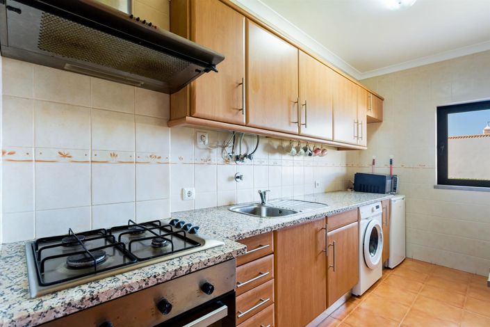 Image No.12-2 Bed Apartment for sale