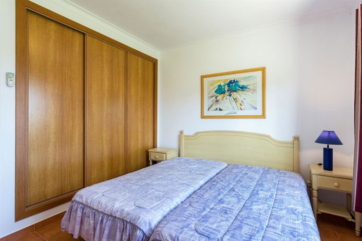 Image No.19-2 Bed Apartment for sale