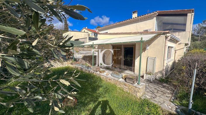 Image No.2-5 Bed House for sale