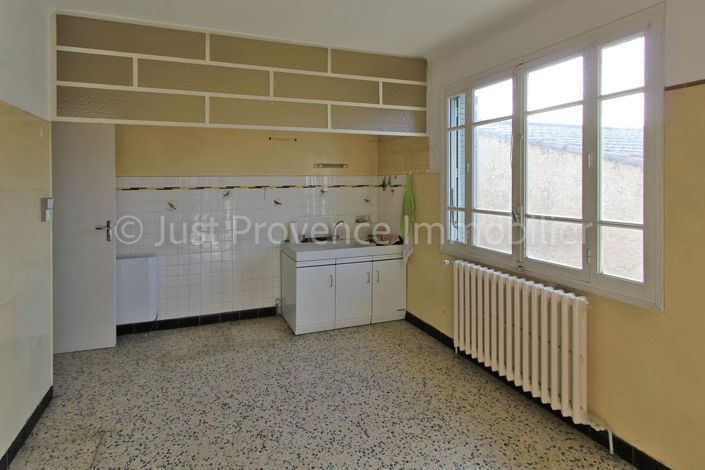 Image No.9-4 Bed House for sale