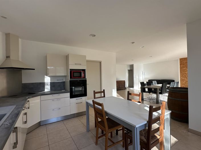 Image No.4-3 Bed House for sale