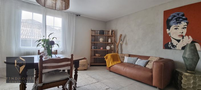 Image No.10-3 Bed House for sale