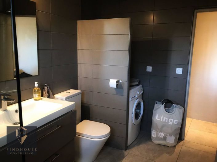 Image No.11-3 Bed House for sale