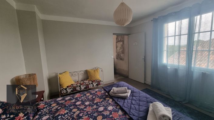 Image No.22-3 Bed House for sale