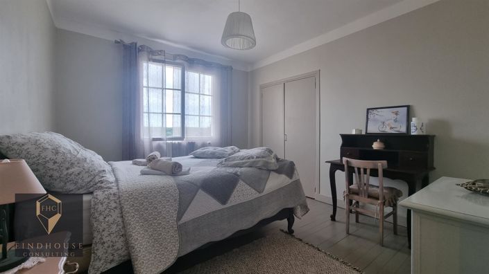 Image No.23-3 Bed House for sale