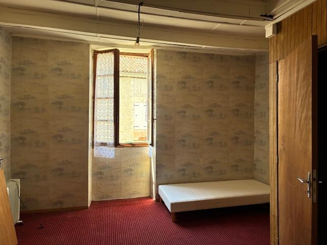 Image No.4-2 Bed House for sale