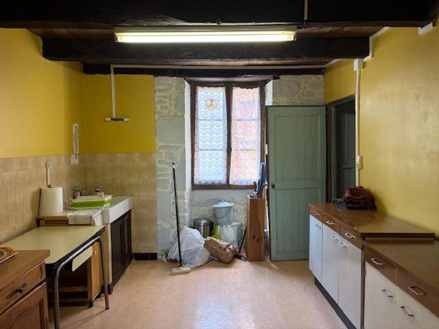 Image No.6-2 Bed House for sale