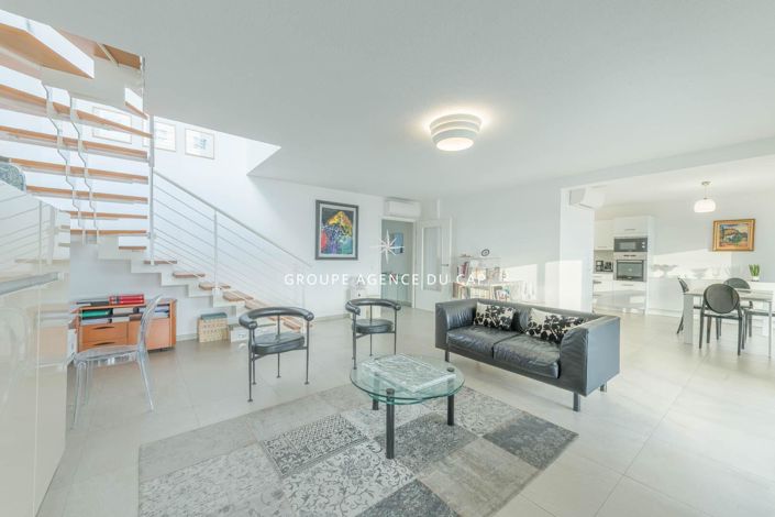 Image No.7-3 Bed Apartment for sale