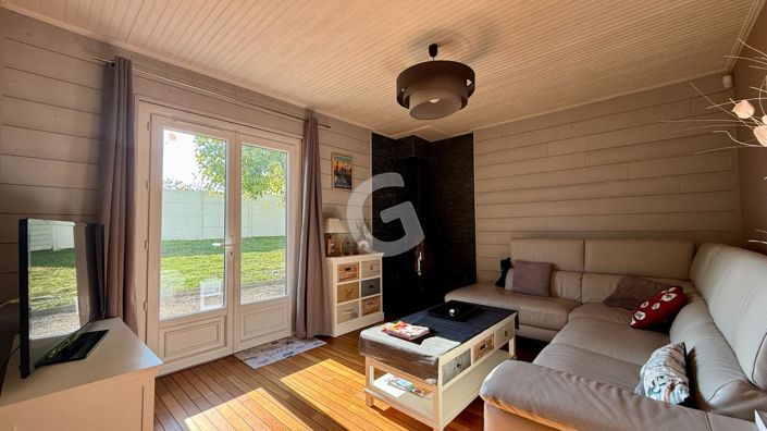 Image No.9-4 Bed House for sale