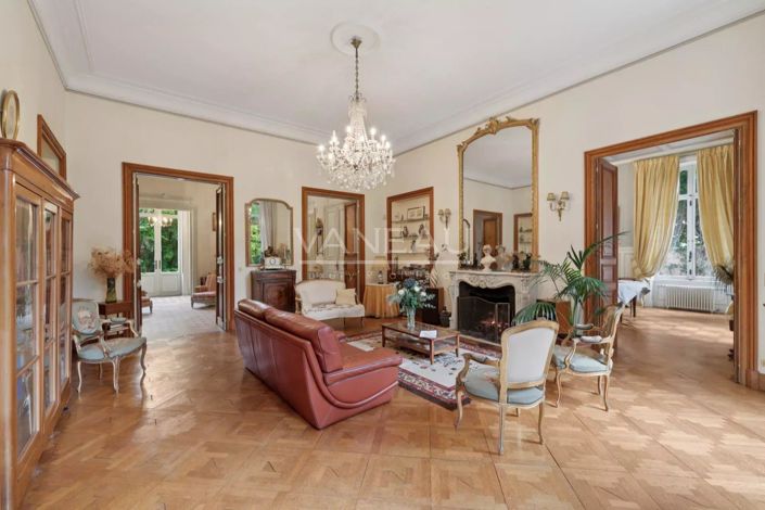 Image No.13-7 Bed House for sale