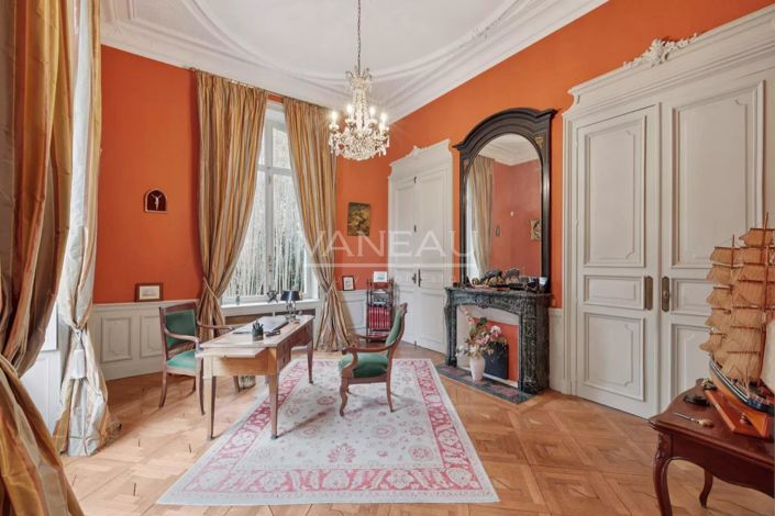 Image No.17-7 Bed House for sale