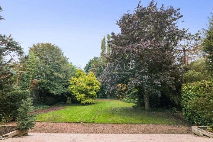 Image No.34-7 Bed House for sale