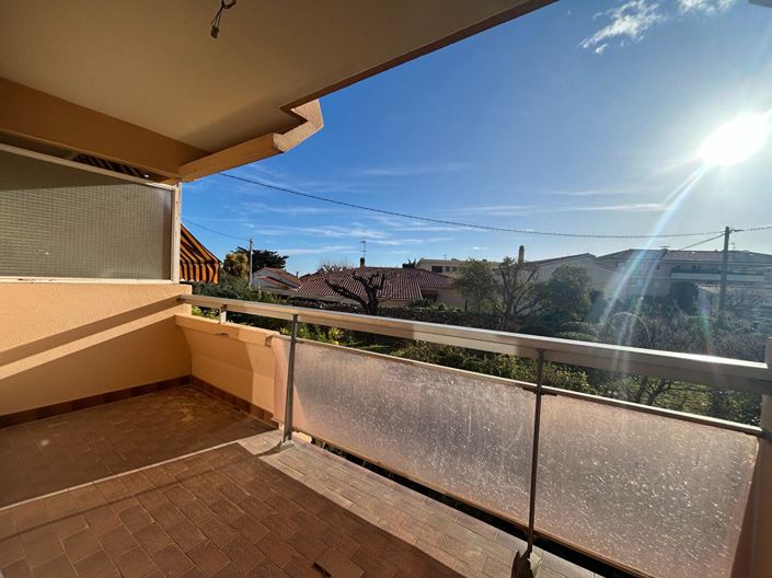 Image No.3-Appartement de 1 chambre à vendre à Bandol