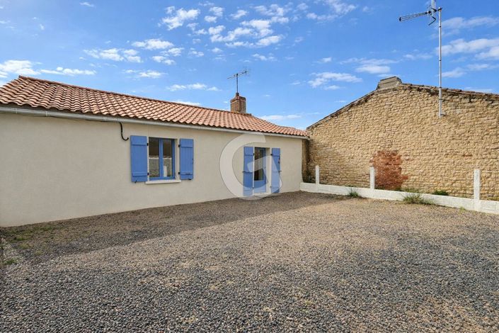 Image No.2-Maison de 2 chambres à vendre à Angles