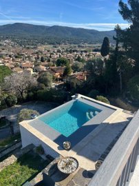 1 - Le Beausset, House